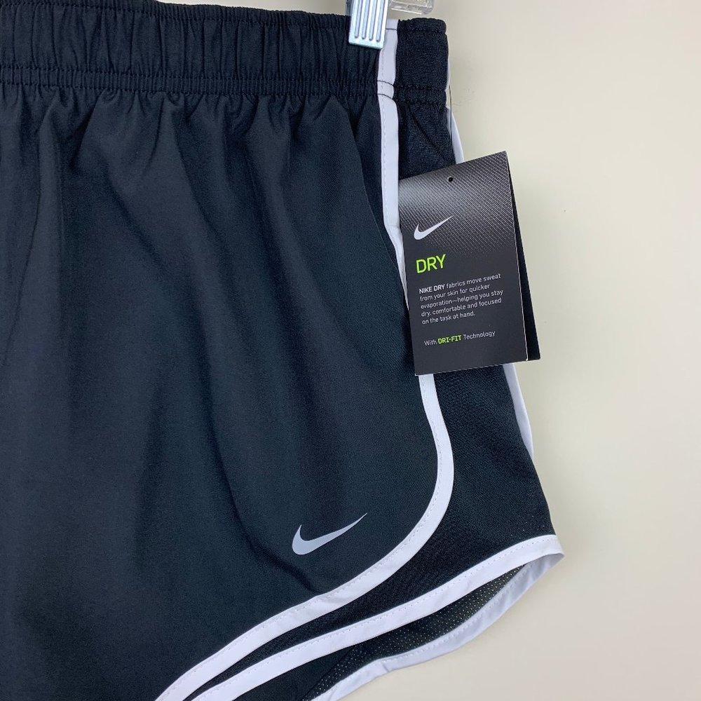 Nike Dri-Fit Tempo Shorts Women's Medium - Picture 6 of 10